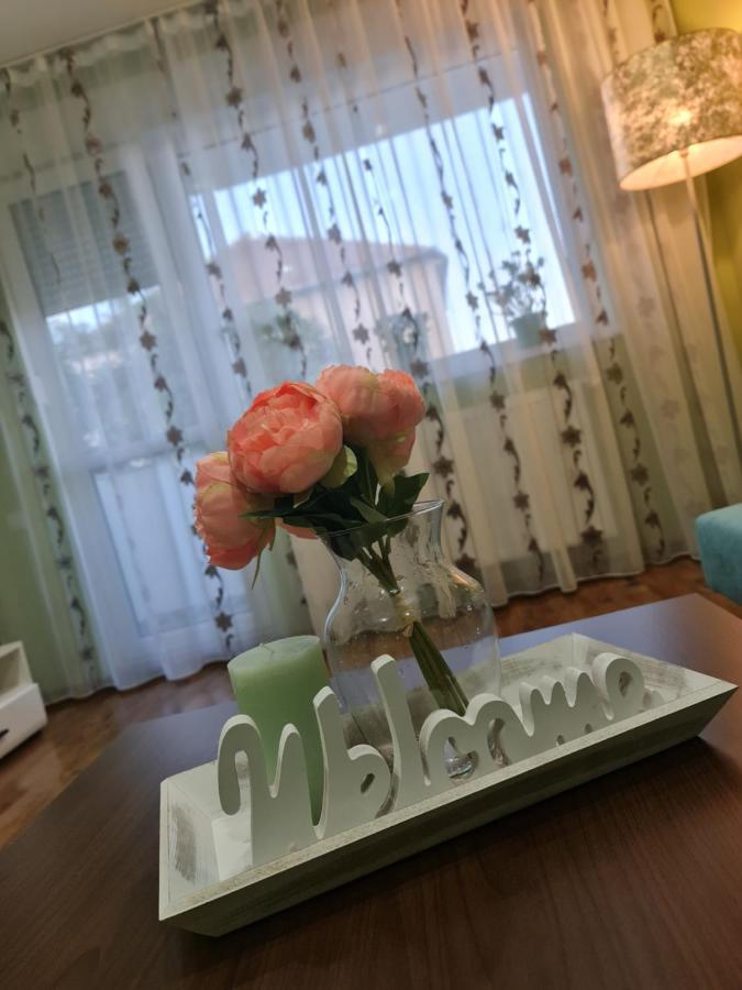 Apartament Modern Cristina&Jessica Medias Ngoại thất bức ảnh