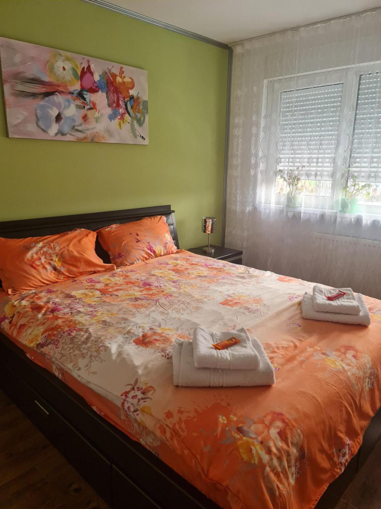 Apartament Modern Cristina&Jessica Medias Ngoại thất bức ảnh